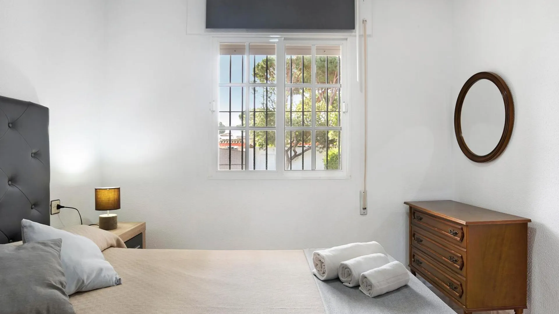 Chalet Vieira Chiclana de la Frontera 0*,  Spain